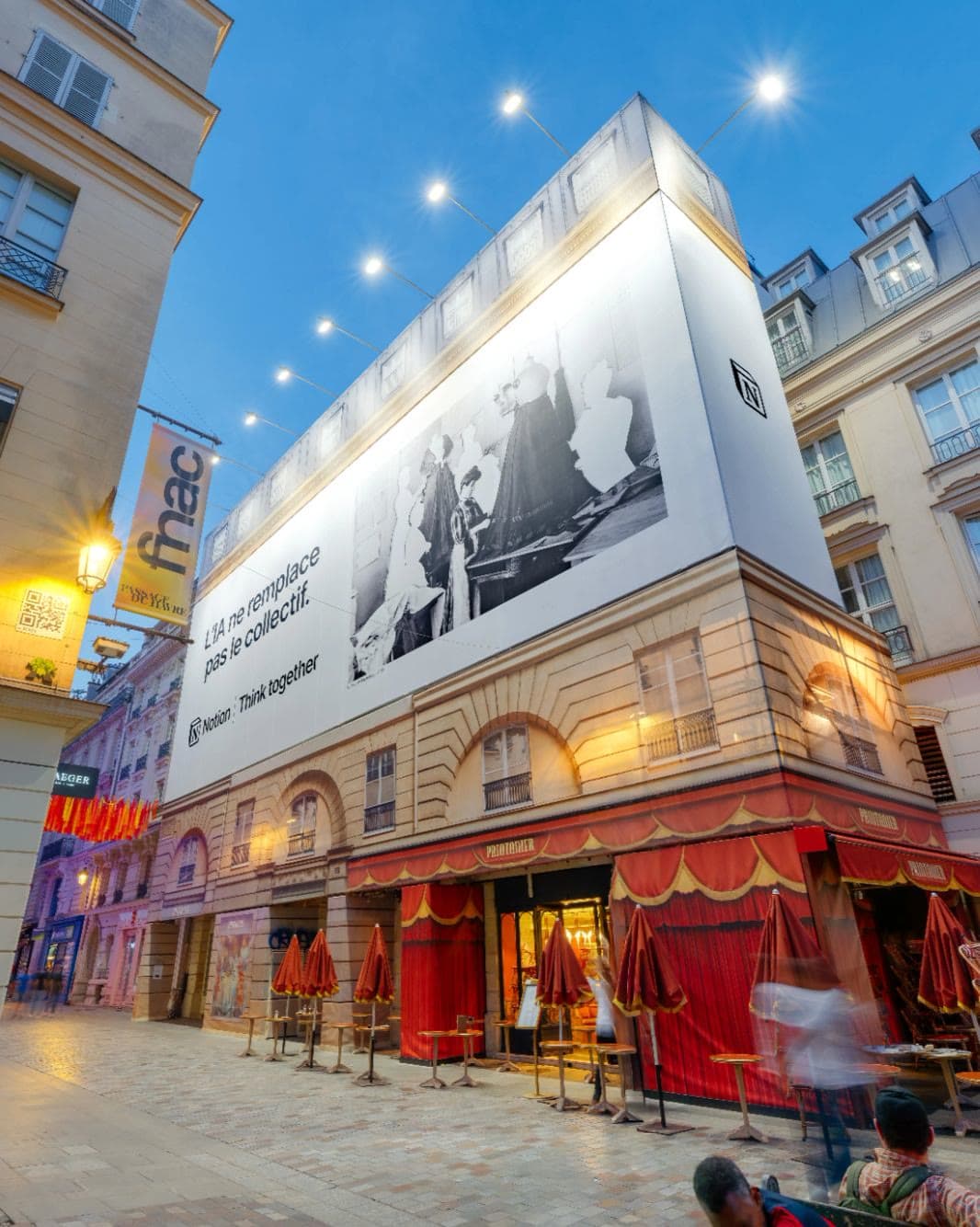 Think Together out-of-home placement in Paris